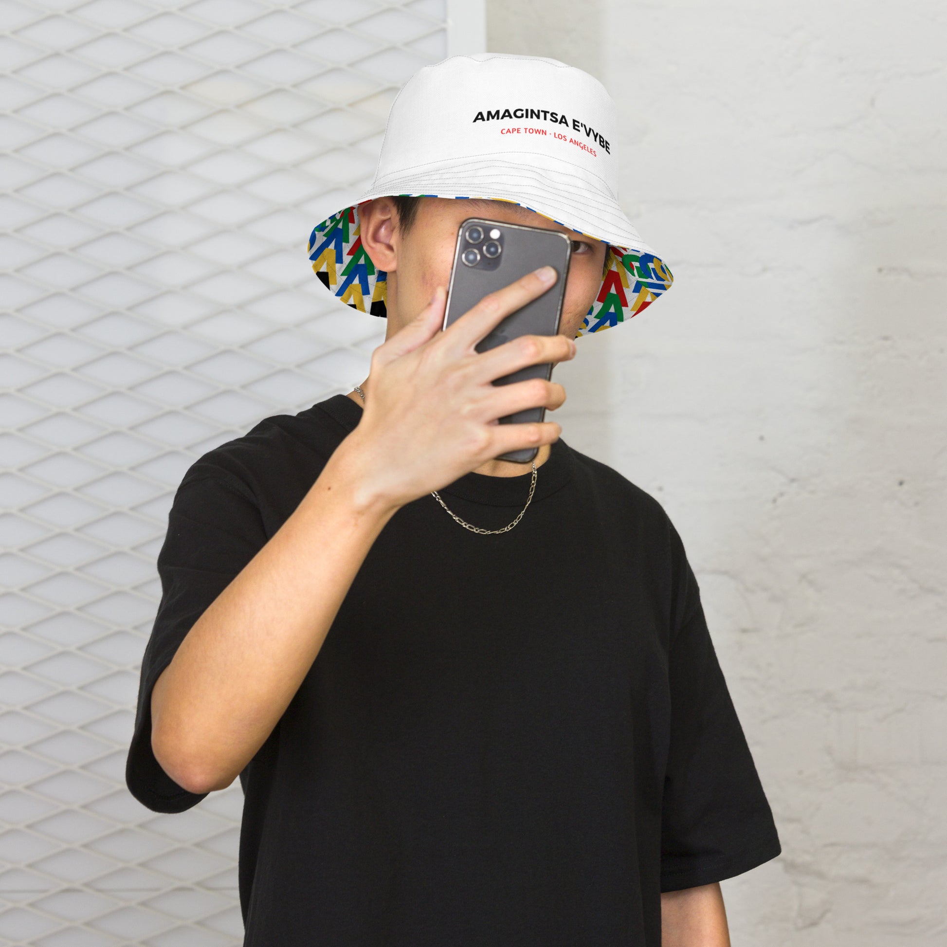 Gugulethu Reversible Bucket Hat - Unisex - White